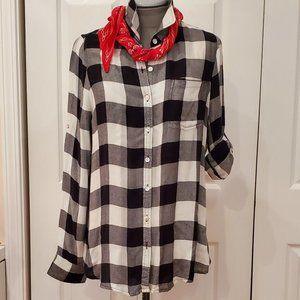 BUFFALO PLAID - BUTTON DOWN - BLACK & WHITE - L
